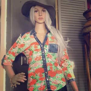 SOLD Beautiful blouse